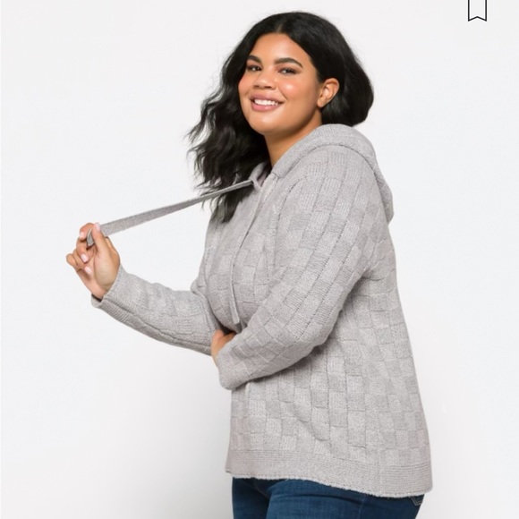 Hooded pullover - Picture 3 of 9